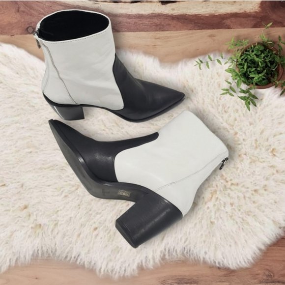 L'INTERVALLE Limited Edition Colour Block Leather Western Cowboy Ankle Boots - Picture 1 of 16